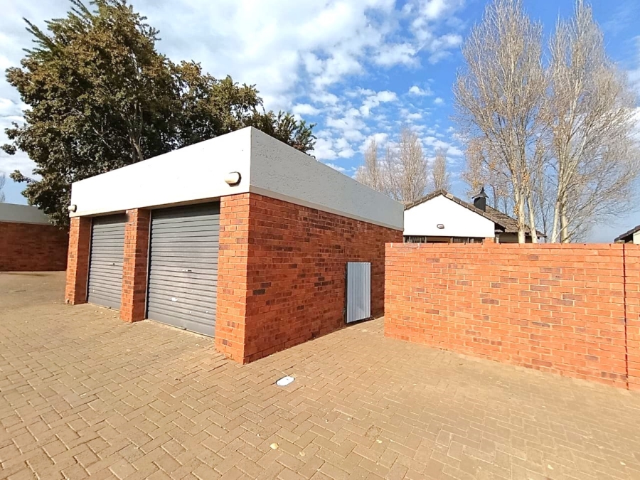 2 Bedroom Property for Sale in Spitskop SH Free State